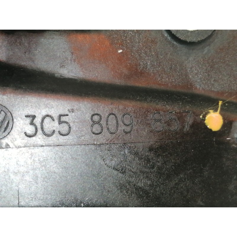 Recambio de tapa exterior combustible para volkswagen passat berlina (3c2) edition referencia OEM IAM 3C5809857  