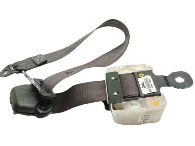 Recambio de cinturon seguridad trasero derecho para hyundai h 1 h 1 combi con quinta puerta referencia OEM IAM 898204A150  