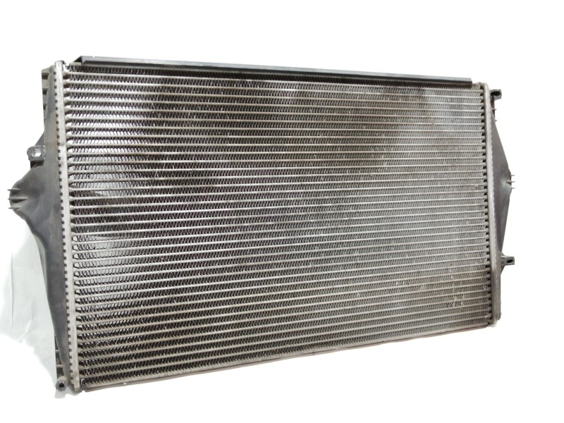 Recambio de intercooler para volvo s60 berlina d5 referencia OEM IAM 0261230090  