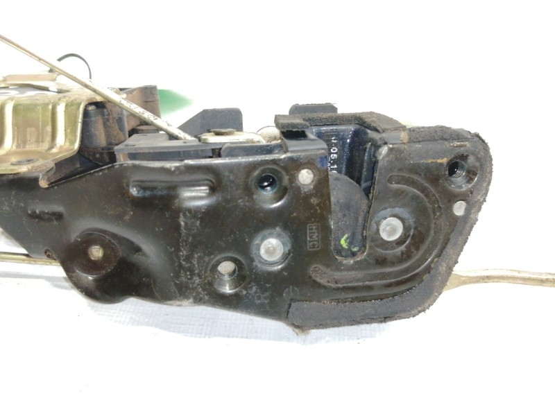 Recambio de cerradura puerta delantera derecha para hyundai accent (lc) gls crdi referencia OEM IAM 9574825000  