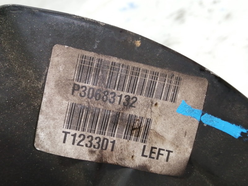 Recambio de mangueta delantera izquierda para volvo s60 berlina d5 referencia OEM IAM P30683132 T123301 