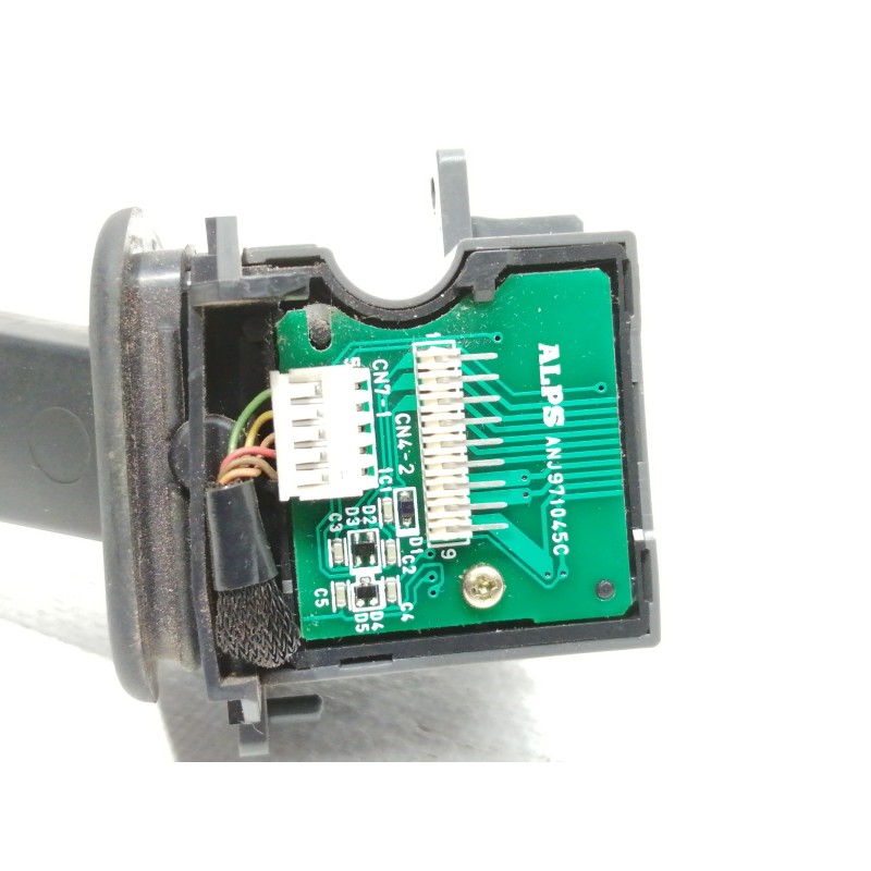 Recambio de mando limpia para volvo s60 berlina d5 referencia OEM IAM 8691695  