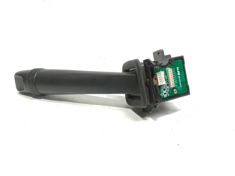 Recambio de mando limpia para volvo s60 berlina d5 referencia OEM IAM 8691695  