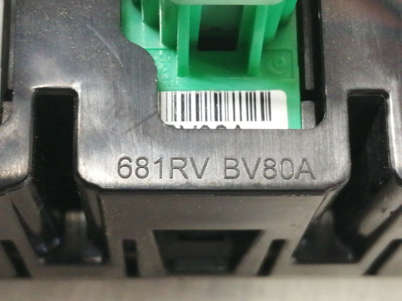 Recambio de mando multifuncion para nissan juke (f15) tekna premium referencia OEM IAM 681RVBV80A  