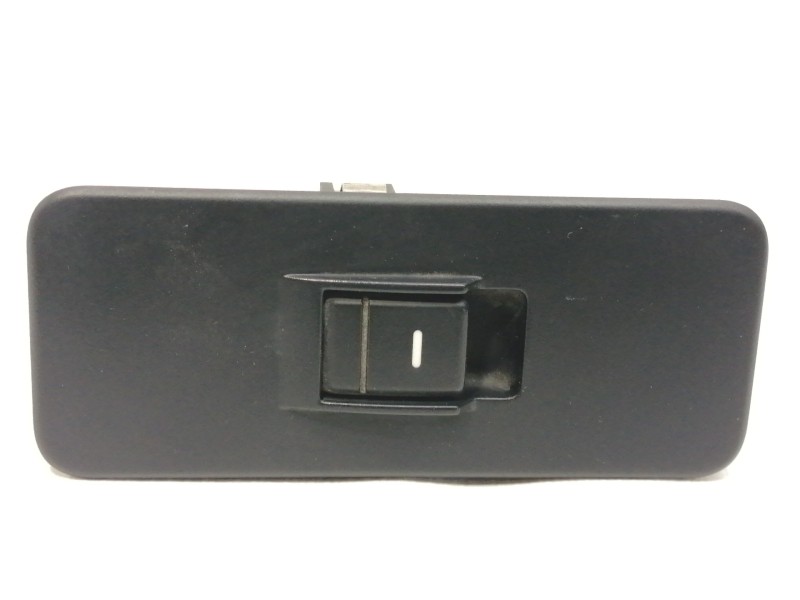 Recambio de mando elevalunas trasero derecho para land rover range rover sport v6 td hse referencia OEM IAM YUD501070PVJ  