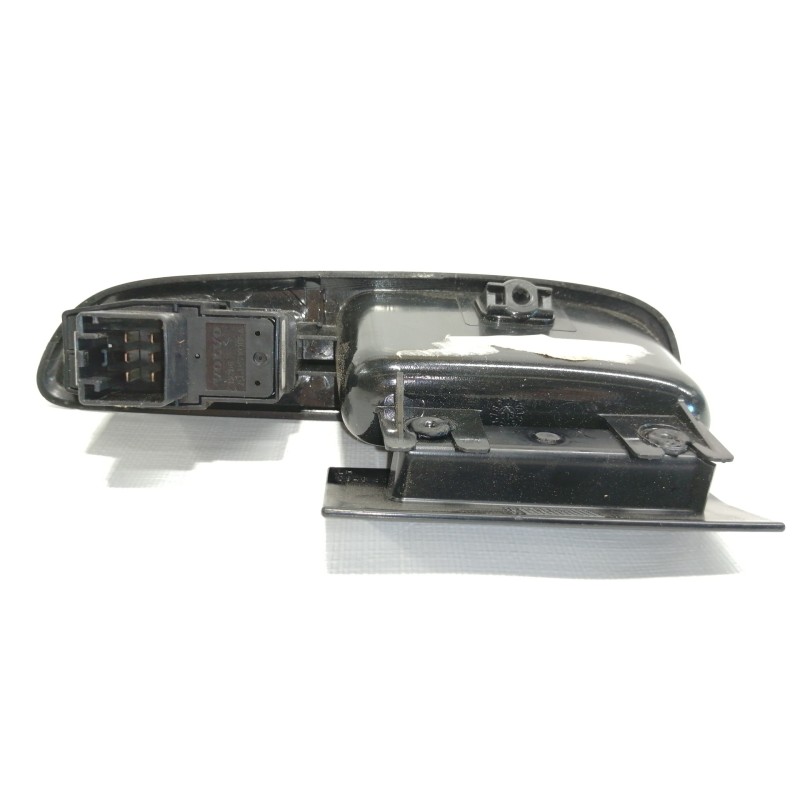 Recambio de mando elevalunas trasero izquierdo para volvo s60 berlina d5 referencia OEM IAM 8685288  