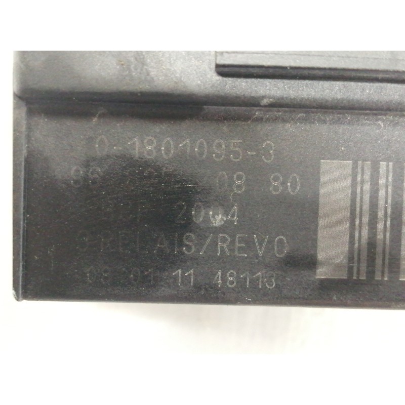 Recambio de caja precalentamiento para peugeot 308 premium referencia OEM IAM 018010953 9662570880 