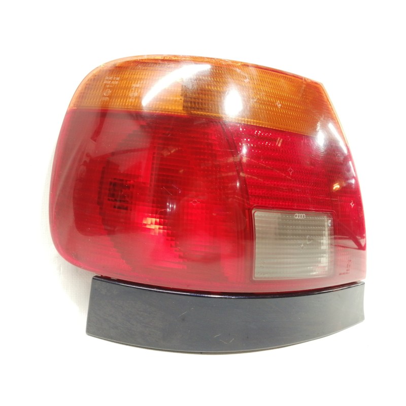 Recambio de piloto trasero izquierdo para audi a4 berlina (b5) 1.9 tdi referencia OEM IAM 8D0945095A  