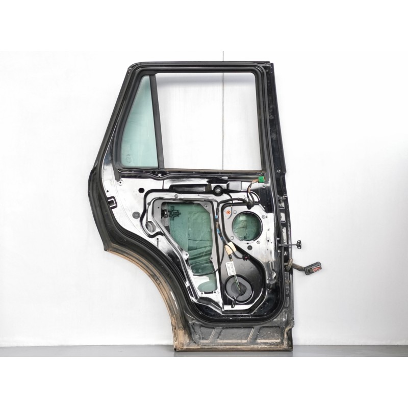 Recambio de puerta trasera izquierda para land rover range rover sport v6 td hse referencia OEM IAM   