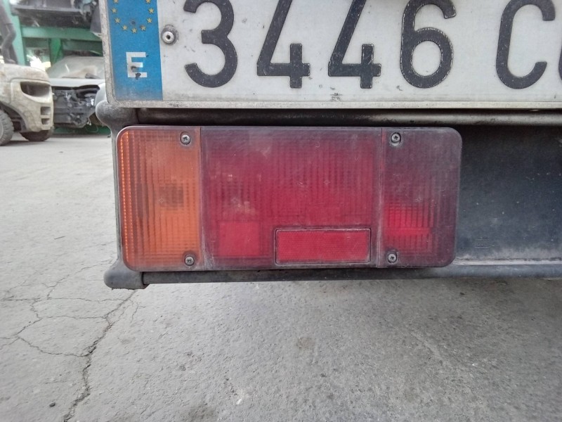 Recambio de piloto trasero izquierdo para iveco daily caja abierta / volquete 35 - s 10 caja abierta referencia OEM IAM   