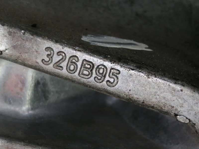 Recambio de soporte motor izquierdo para peugeot 407 st sport referencia OEM IAM 326B95  