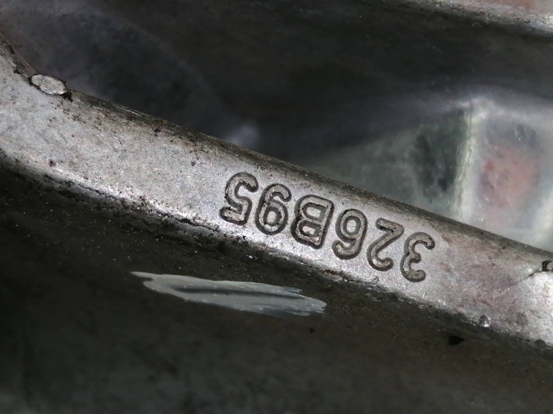 Recambio de soporte motor izquierdo para peugeot 407 st sport referencia OEM IAM 326B95  