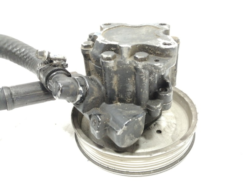 Recambio de bomba direccion para audi a4 avant (b5) 2.5 tdi referencia OEM IAM 059145255  