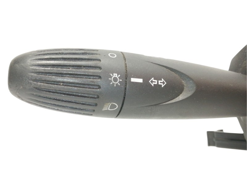 Recambio de mando multifuncion para fiat punto berlina (188) 1.2 8v active referencia OEM IAM 735381039  