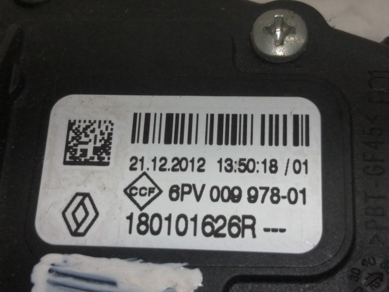 Recambio de potenciometro pedal para renault master kombi l2h2 3,3t referencia OEM IAM 6PV00997801  