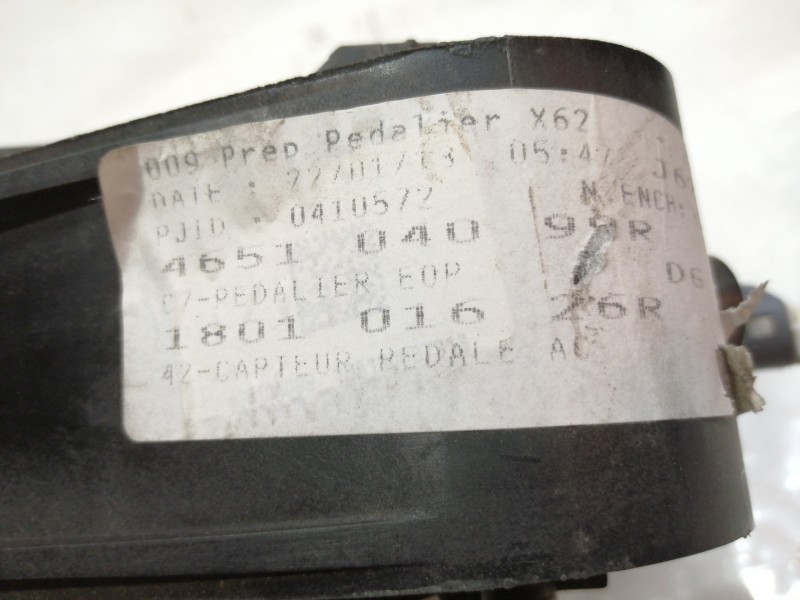 Recambio de pedal embrague para renault master kombi l2h2 3,3t referencia OEM IAM 180101626R  