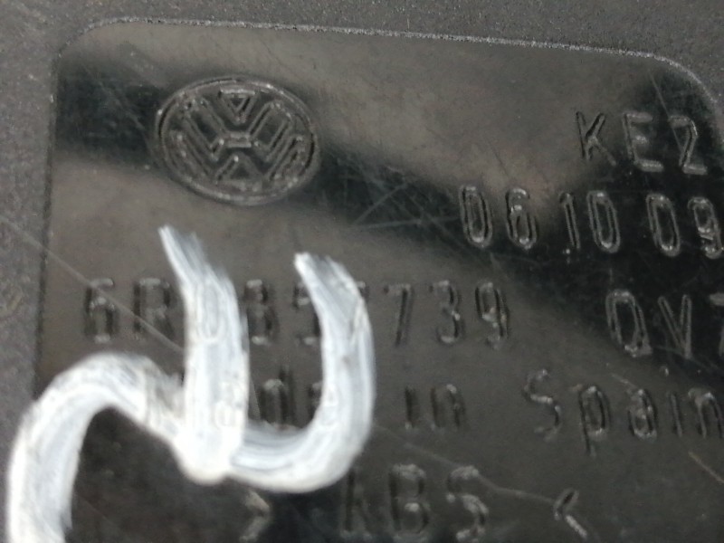 Recambio de enganche cinturon trasero central para seat ibiza (6j5) reference referencia OEM IAM 6R0857739  