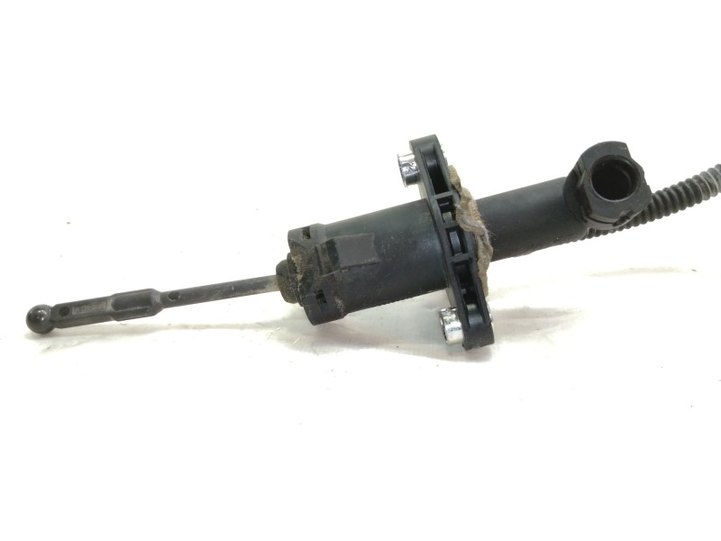 Recambio de bombin embrague para seat ibiza (6j5) reference referencia OEM IAM 6R0721388  