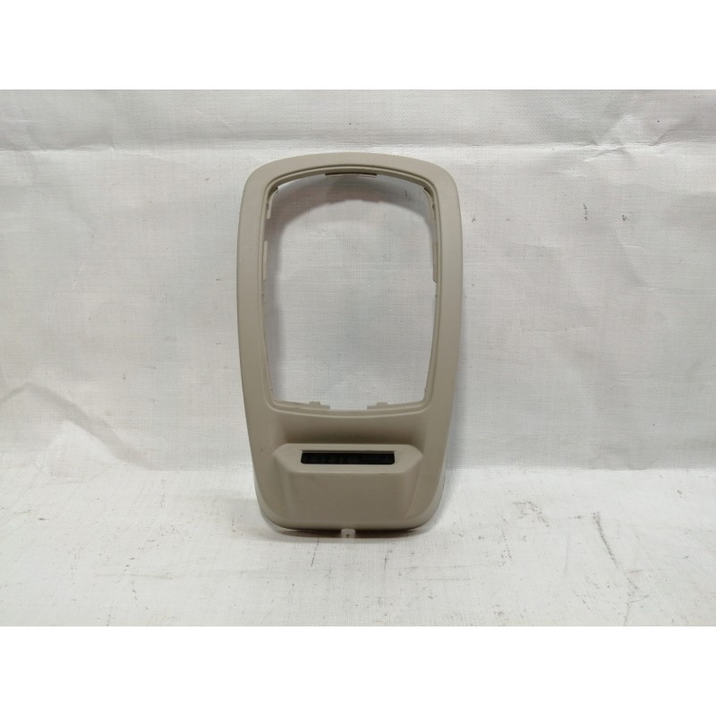 Recambio de moldura para peugeot 508 active referencia OEM IAM 9686349477  