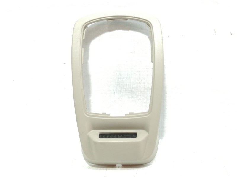 Recambio de moldura para peugeot 508 active referencia OEM IAM 9686349477  