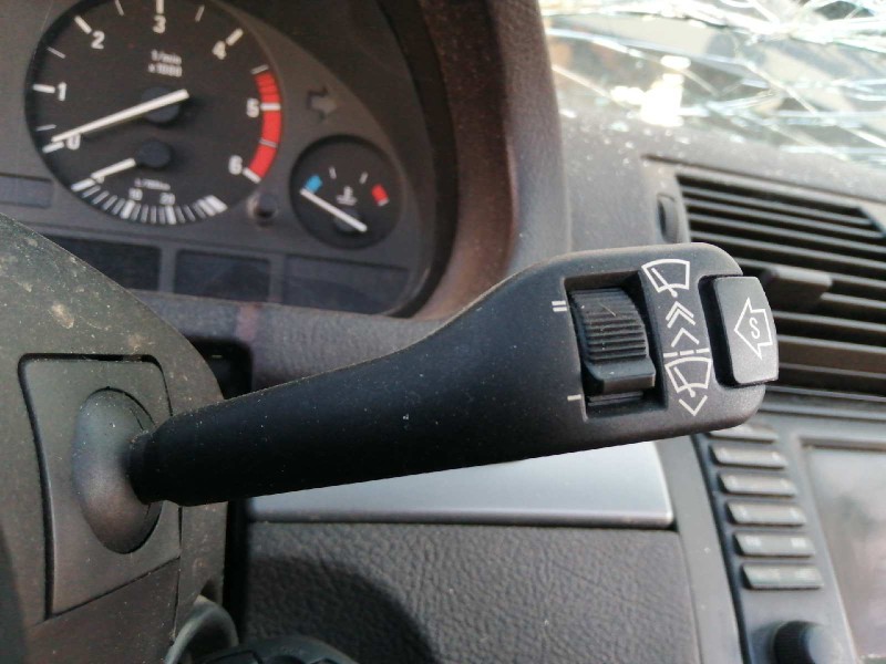 Recambio de mando limpia para bmw x5 (e53) 3.0d referencia OEM IAM 012040  