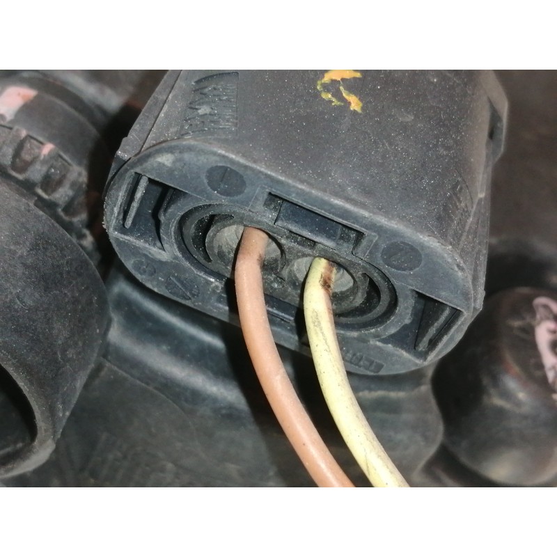 Recambio de faro antiniebla derecho para bmw x5 (e53) 3.0d referencia OEM IAM 13101610  