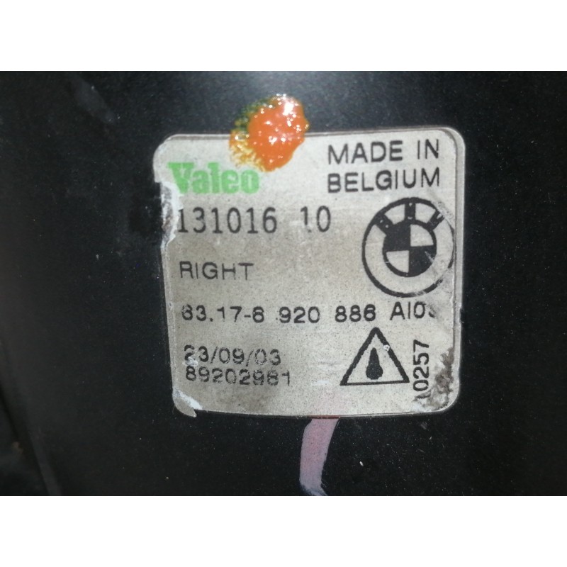 Recambio de faro antiniebla derecho para bmw x5 (e53) 3.0d referencia OEM IAM 13101610  