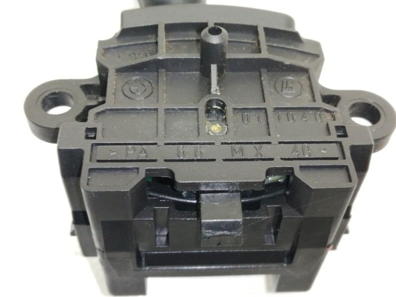 Recambio de mando intermitentes para bmw x5 (e53) 3.0d referencia OEM IAM 8363668M  