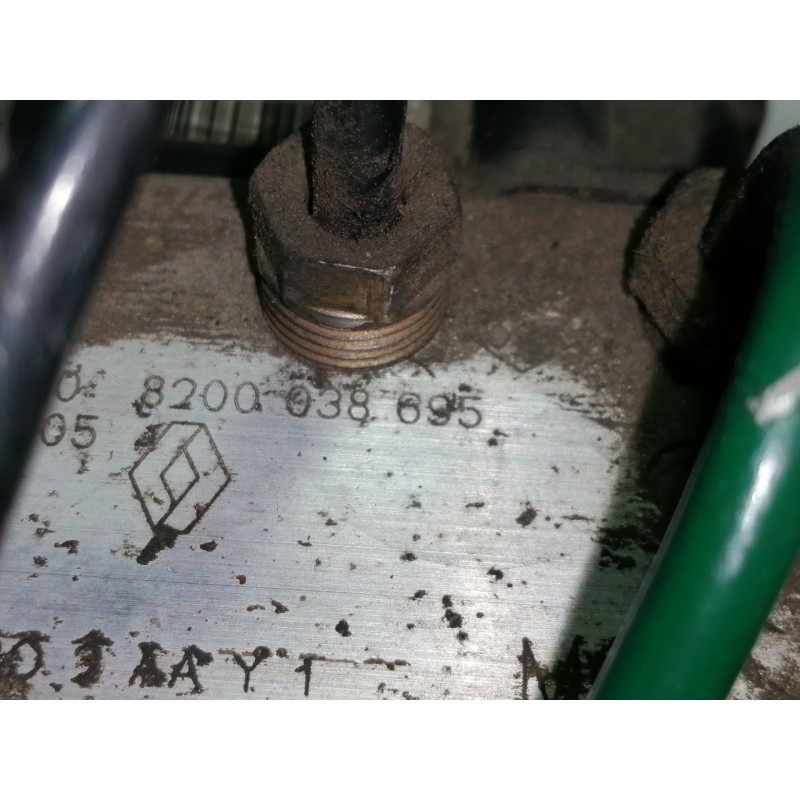 Recambio de abs para renault megane ii berlina 3p 1.6 16v referencia OEM IAM 0265231300  