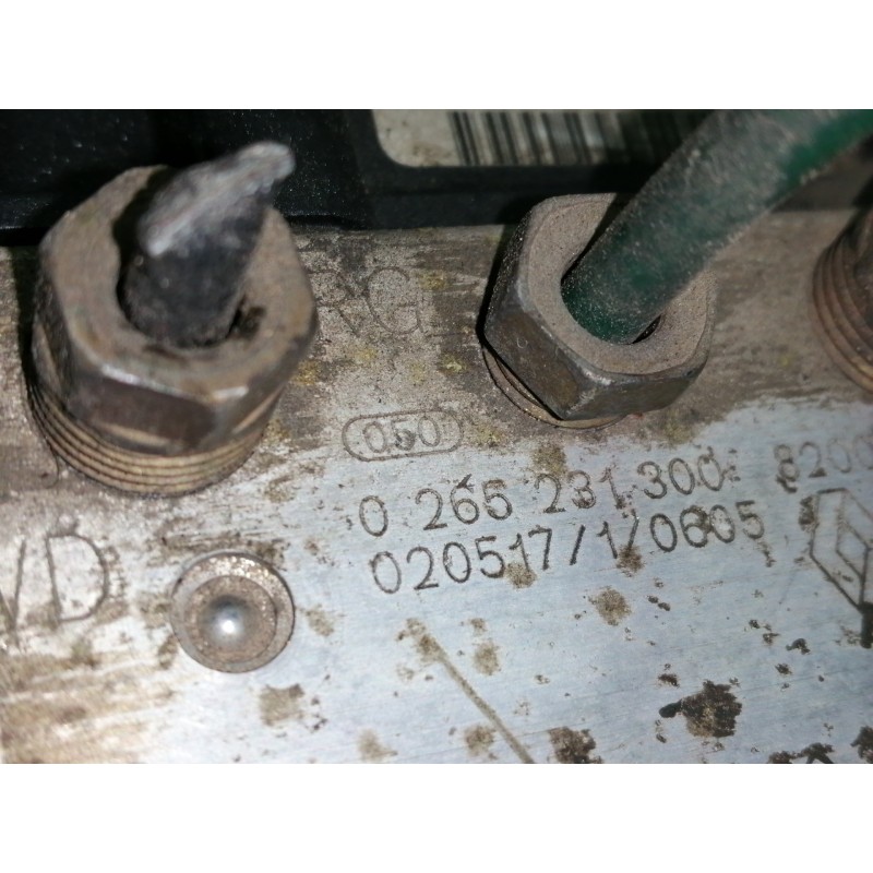 Recambio de abs para renault megane ii berlina 3p 1.6 16v referencia OEM IAM 0265231300  