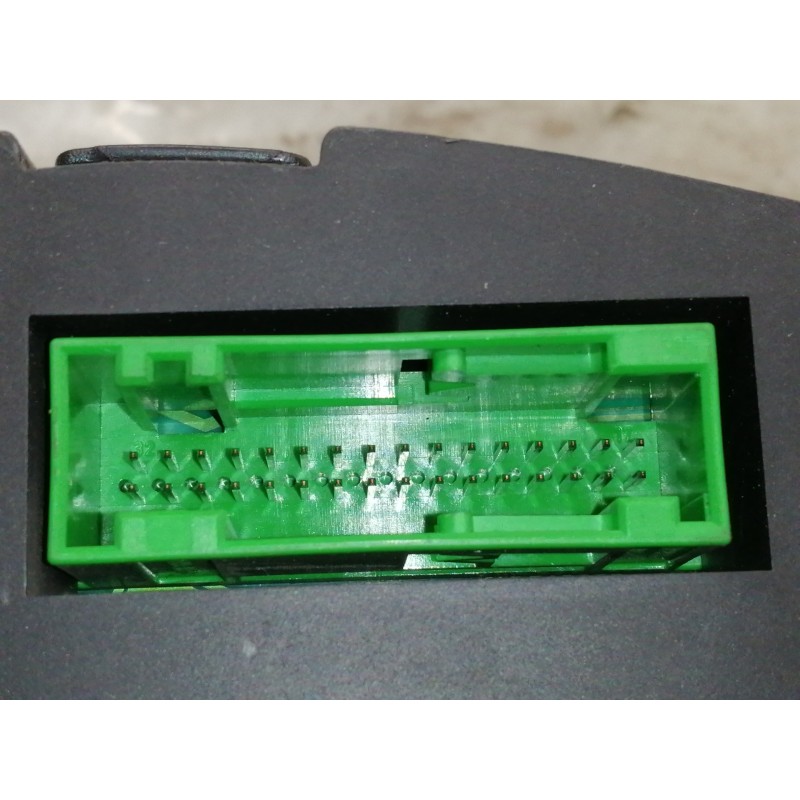 Recambio de cuadro instrumentos para seat ibiza (6k1) stella referencia OEM IAM W06K0920801A 88311292 110008924024 