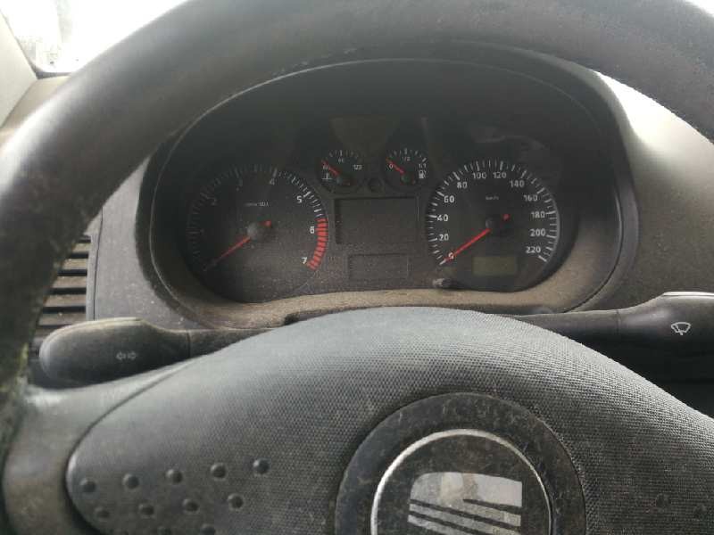 Recambio de cuadro instrumentos para seat ibiza (6k1) stella referencia OEM IAM W06K0920801A 88311292 110008924024 
