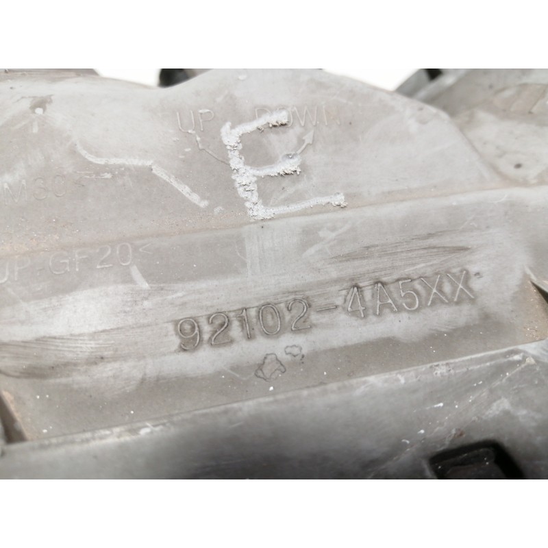 Recambio de faro derecho para hyundai h 1 starex h 1 starex crdi referencia OEM IAM 921024A5XX  