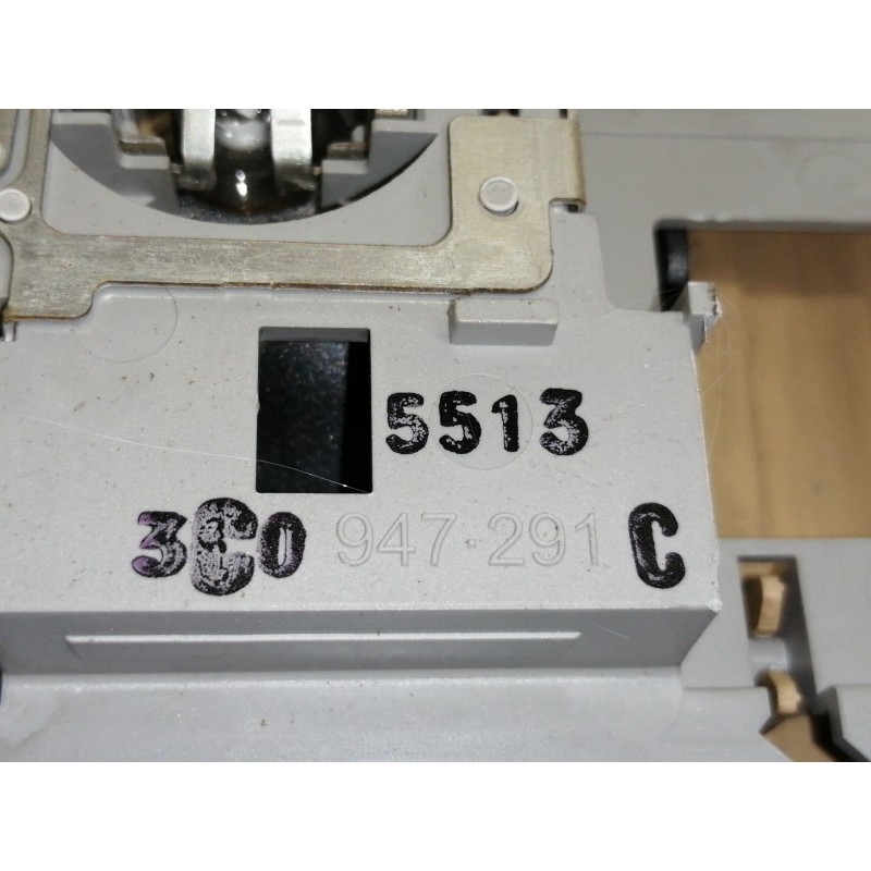 Recambio de luz interior para volkswagen golf v berlina (1k1) conceptline (e) referencia OEM IAM 947291  