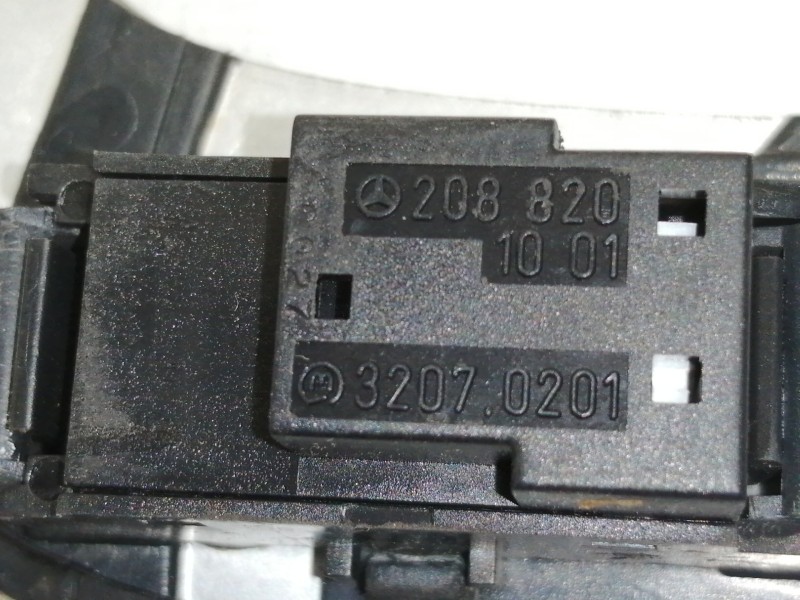 Recambio de moldura para mercedes-benz clase s (w220) berlina 320 cdi (220.026) referencia OEM IAM   