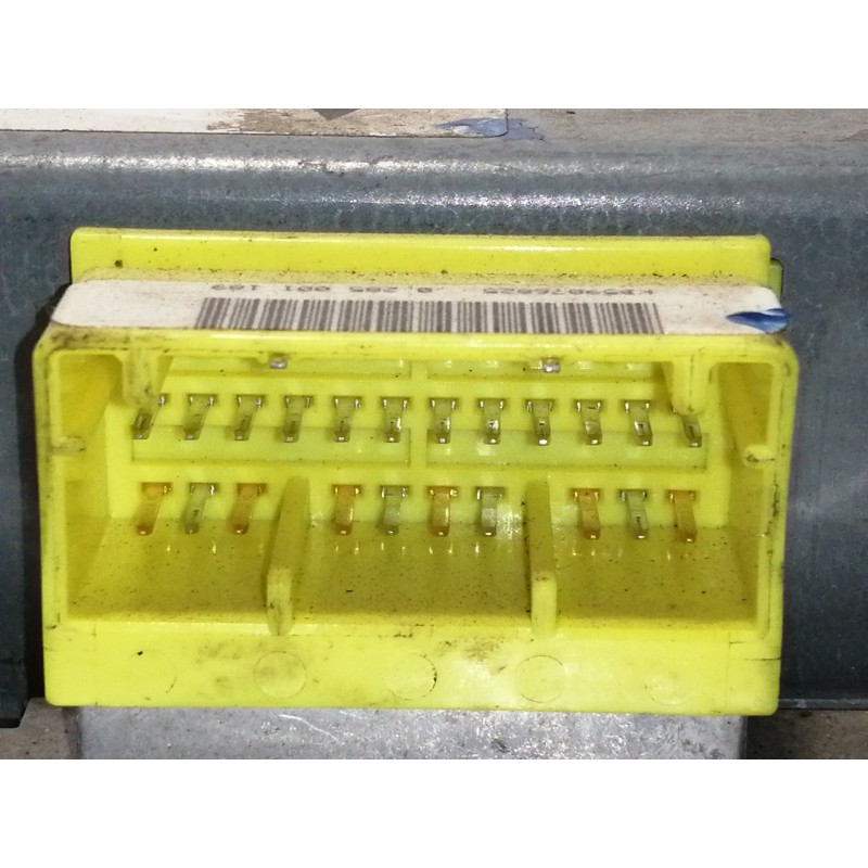 Recambio de centralita airbag para nissan primera berlina (p11) slx referencia OEM IAM 8200117652B  