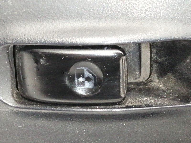 Recambio de mando elevalunas delantero derecho para hyundai h 1 starex h 1 starex crdi referencia OEM IAM   