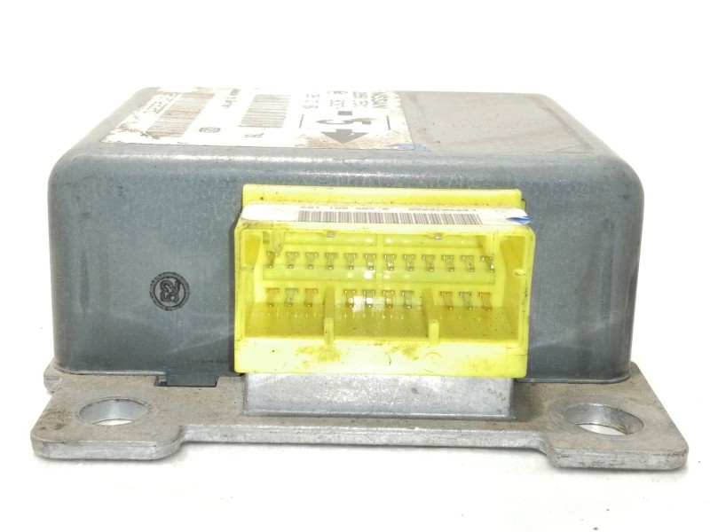 Recambio de centralita airbag para nissan primera berlina (p11) slx referencia OEM IAM 8200117652B  