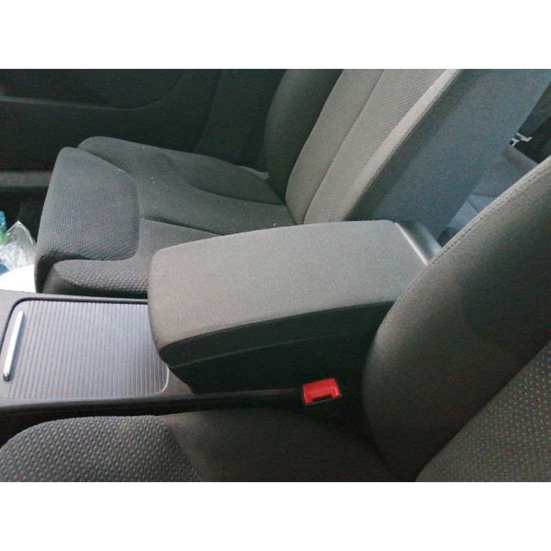Recambio de apoyabrazos central para volkswagen passat berlina (3c2) edition referencia OEM IAM 3C0864207P 3C0863319 