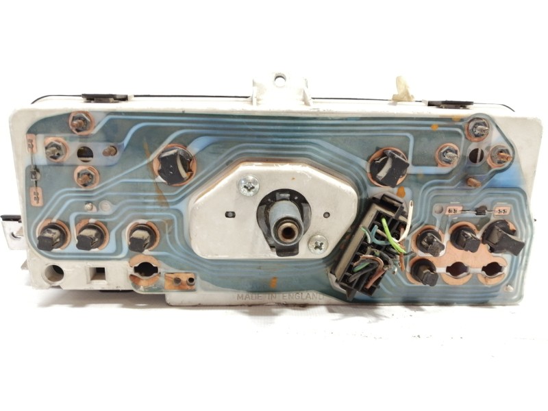 Recambio de cuadro instrumentos para opel corsa a swing referencia OEM IAM 25064168  