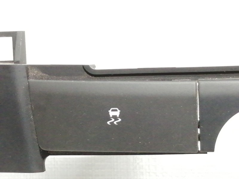 Recambio de moldura para opel insignia sports tourer sport referencia OEM IAM 22759486  