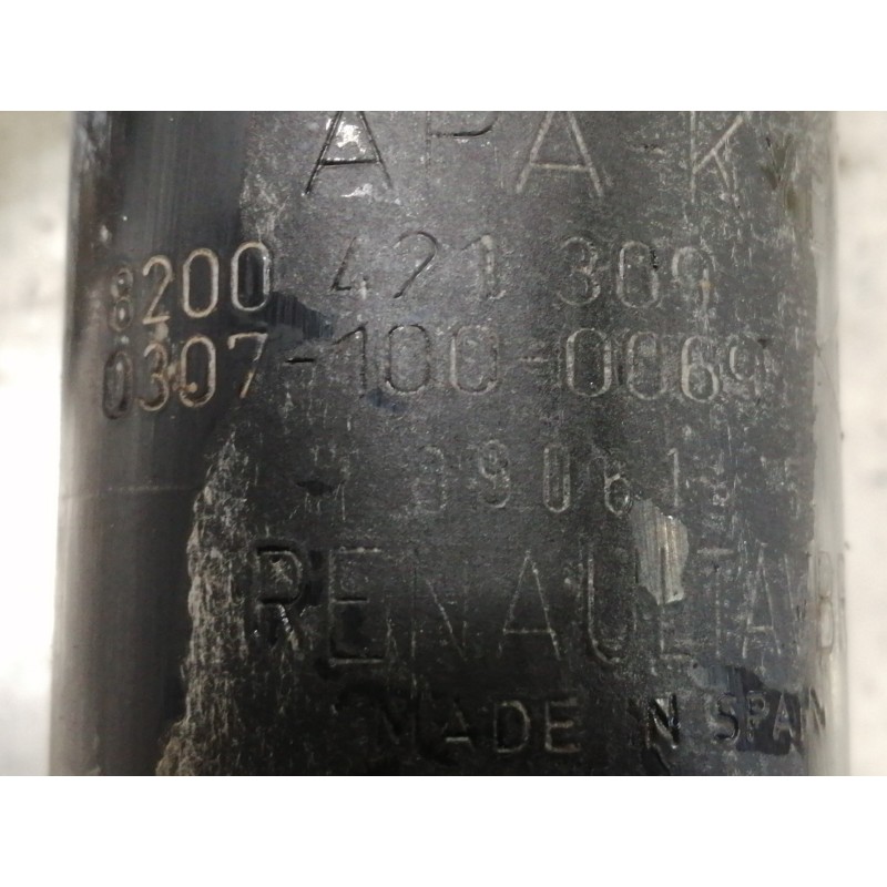 Recambio de amortiguador delantero izquierdo para renault megane ii coupe/cabrio confort authentique referencia OEM IAM 82004213