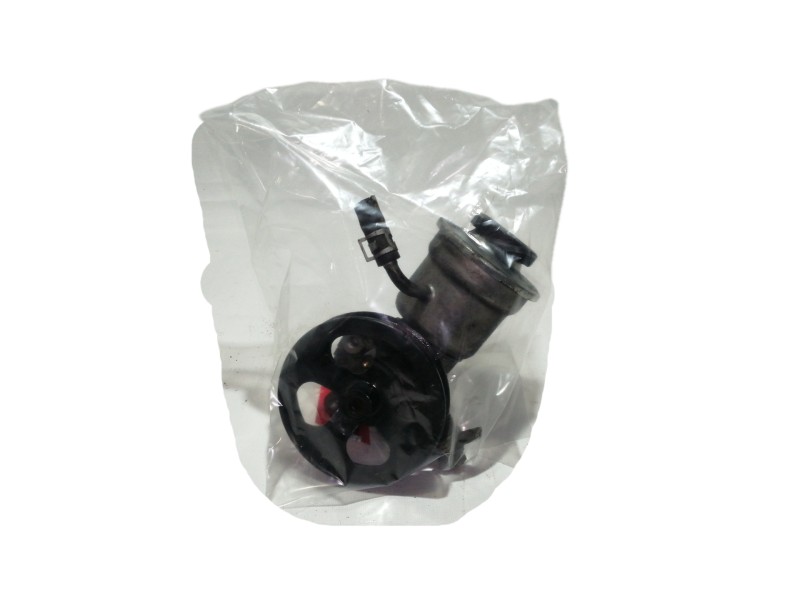 Recambio de bomba direccion para toyota yaris (ncp1/nlp1/scp1) 1.0 linea luna referencia OEM IAM   