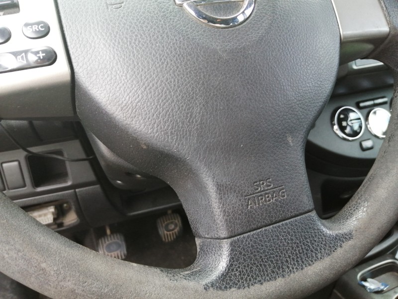 Recambio de airbag delantero izquierdo para nissan note (e11e) acenta referencia OEM IAM 3055429 305566410 YJTT110889Y KM9U00691