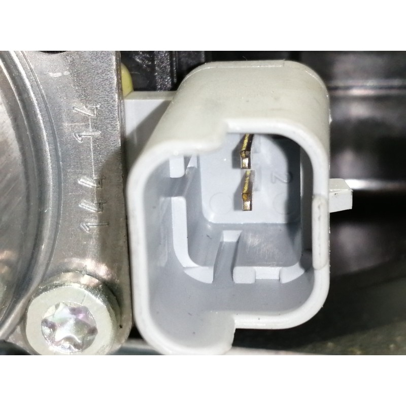 Recambio de elevalunas delantero izquierdo para peugeot 208 access referencia OEM IAM 0130822703  ELECTRICO