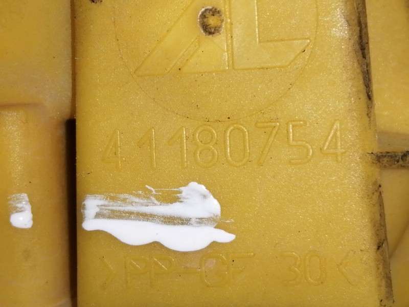 Recambio de faro antiniebla derecho para citroën c2 1.4 hdi referencia OEM IAM 9648947780  