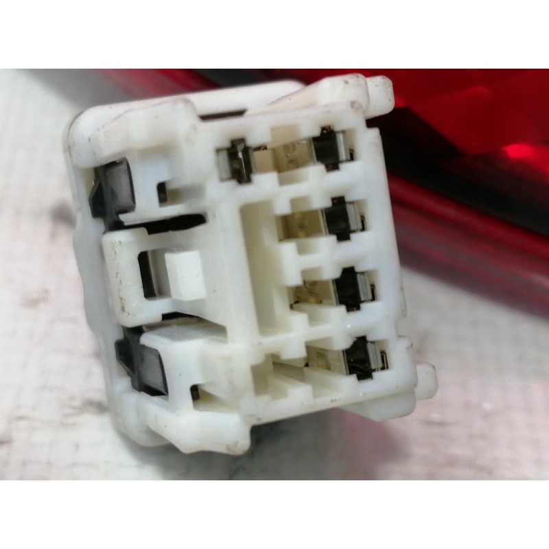 Recambio de piloto trasero izquierdo para nissan note (e11e) acenta referencia OEM IAM   