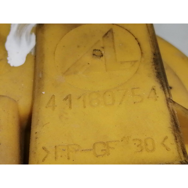 Recambio de faro antiniebla izquierdo para citroën c2 1.4 hdi referencia OEM IAM 9648947780  