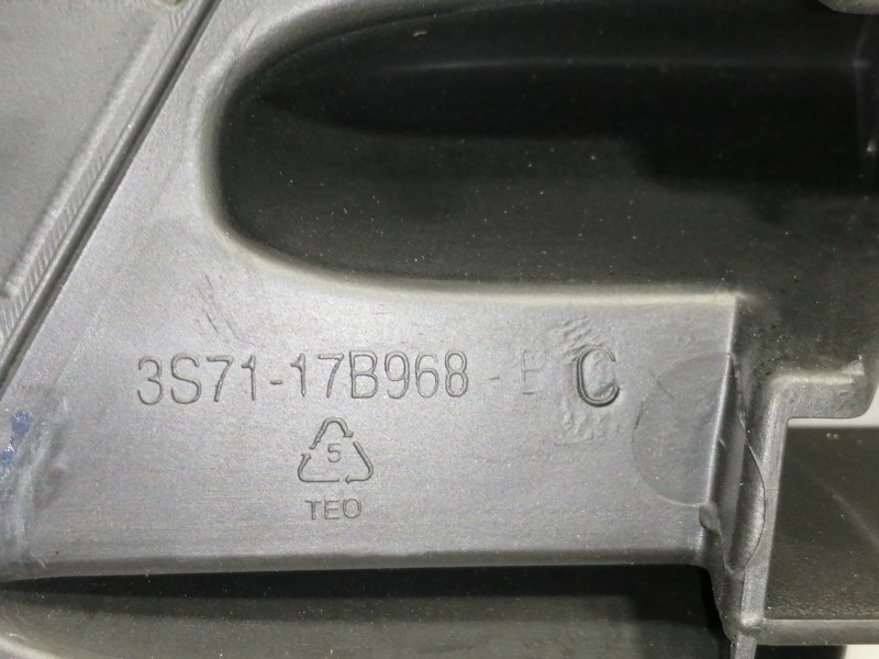 Recambio de rejilla delantera para ford mondeo berlina (ge) ambiente (06.2003) (d) referencia OEM IAM 3S7117B968  