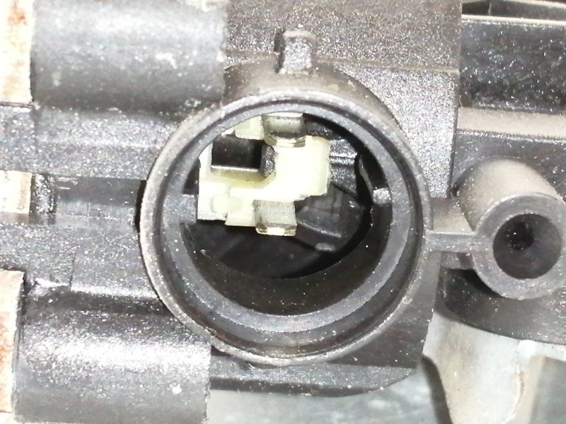 Recambio de elevalunas trasero izquierdo para nissan note (e11e) acenta referencia OEM IAM 400928A  